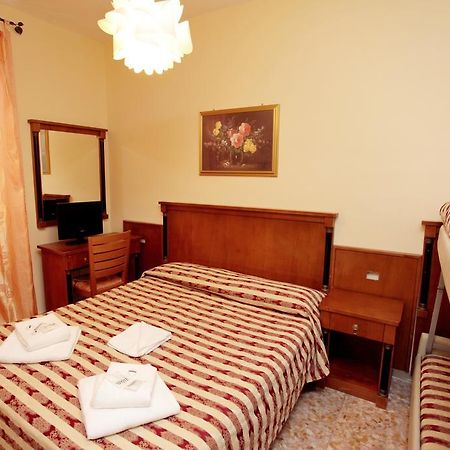 Stella Elsa Hotel Rome Exterior photo