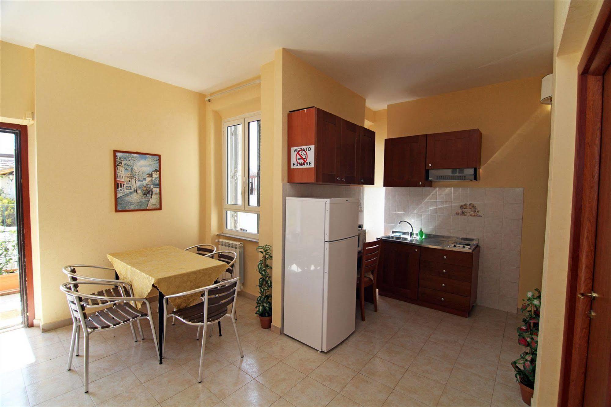 Stella Elsa Hotel Rome Exterior photo